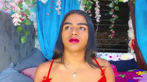 KARLY.  online show from 10-01-25, 03:23