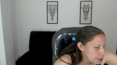 KARLYE online show from 01-26-25, 05:02