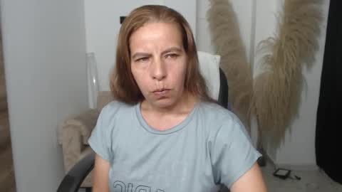 KARLYE online show from 01-18-26, 02:04