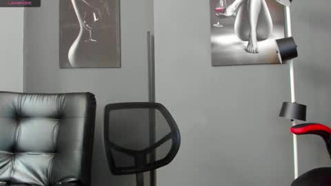   online show from 09-30-25, 04:45