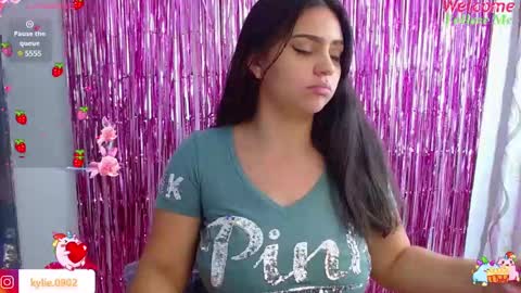 Snapshot of karol_09 chatting on 01-21-25, 02:43 karol 09 online show from 01-21-25, 02:43