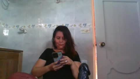 Snapshot of karol_gill chatting on 02-20-25, 09:09 Karol online show from 02-20-25, 09:09