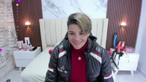 Karol and Luna online show from 02-20-25, 02:51