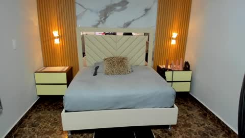 Karol and Luna online show from 03-31-26, 07:58