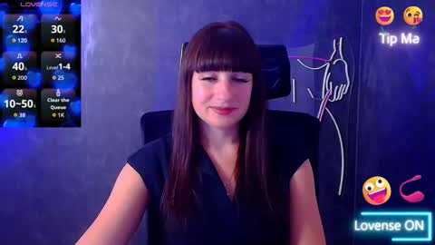 Caroline online show from 09-18-25, 05:53