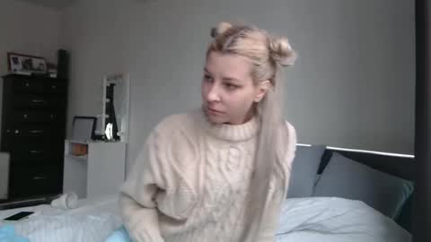 Karolinas777x online show from 02-20-25, 11:09