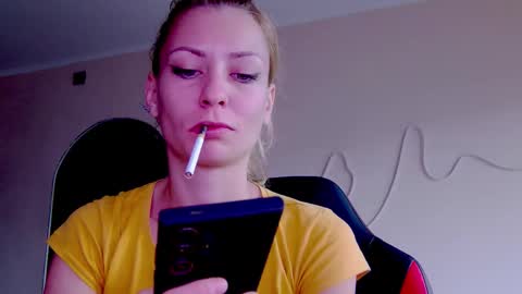 karoline121 online show from 10-15-25, 06:13