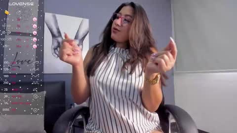 Snapshot of karoline21_ chatting on 09-15-25, 12:38 Karoline  online show from 09-15-25, 12:38