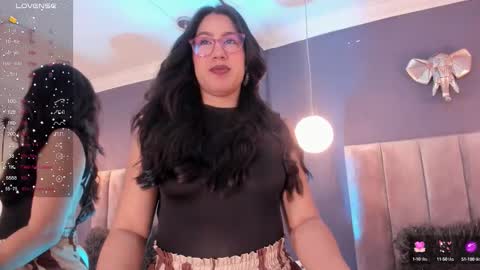 Snapshot of karoline21_ chatting on 09-29-25, 12:32 Karoline  online show from 09-29-25, 12:32