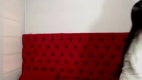 Isa online show from 02-15-25, 08:11