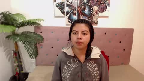 Isa online show from 03-11-25, 10:18