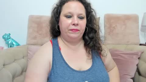 KarolineJoyy online show from 01-01-25, 10:56