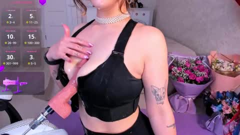 karolineneuer online show from 03-09-25, 12:53