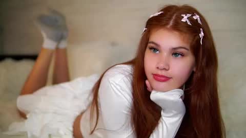 lina online show from 11-30-25, 11:36