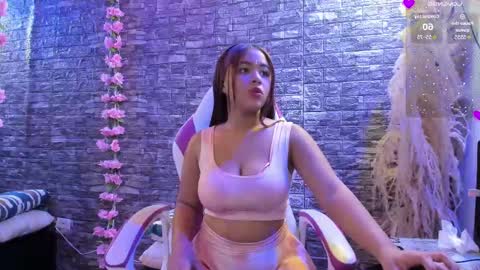 Snapshot of karoll__sex chatting on 09-30-25, 01:38 KAROLL online show from 09-30-25, 01:38