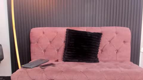 karolwest_ online show from 02-02-26, 11:20