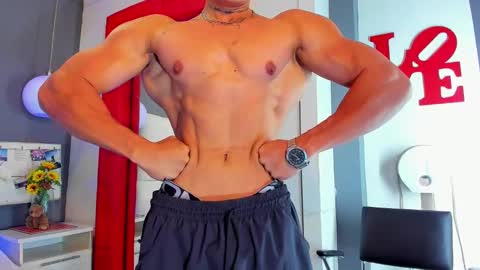 Snapshot of karybig3 chatting on 02-15-25, 04:25 ---Kary--- online show from 02-15-25, 04:25