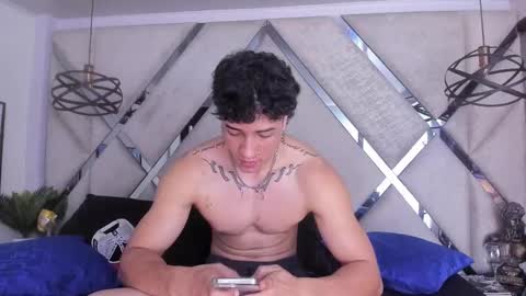 Snapshot of karybig3 chatting on 02-23-25, 08:06 ---Kary--- online show from 02-23-25, 08:06