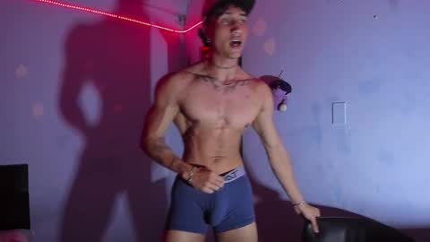 Snapshot of karybig3 chatting on 09-29-25, 06:40 ---Kary--- online show from 09-29-25, 06:40