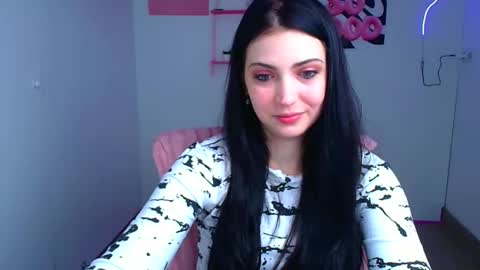 Snapshot of karyna_joy chatting on 02-07-26, 06:39 Karyna online show from 02-07-26, 06:39