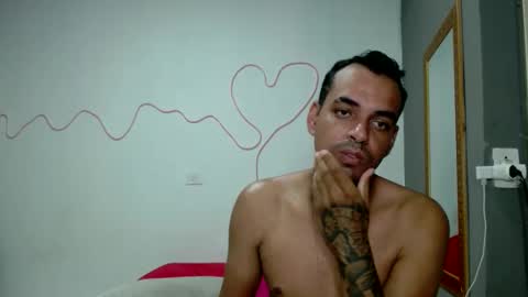 Snapshot of kasaltaradinho chatting on 12-29-24, 08:26 Tamires e Maicon online show from 12-29-24, 08:26