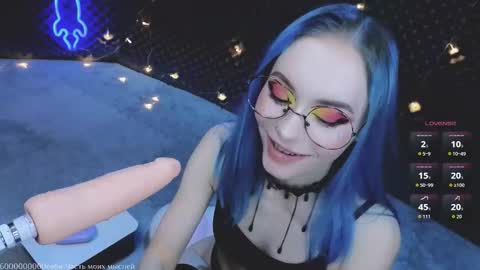 ALYSSA                online show from 12-02-25, 04:35