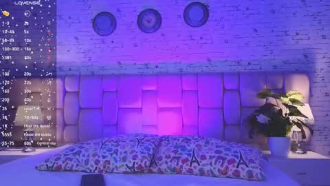 kasey online show from 12-23-24, 09:08