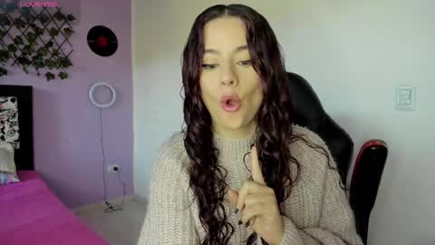 Snapshot of kassandra_james chatting on 01-20-25, 11:35 kassandra james online show from 01-20-25, 11:35