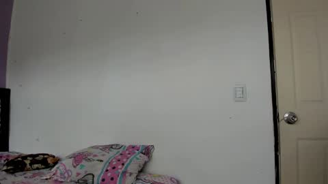 Snapshot of kassandra_james chatting on 02-24-25, 06:47 kassandra james online show from 02-24-25, 06:47