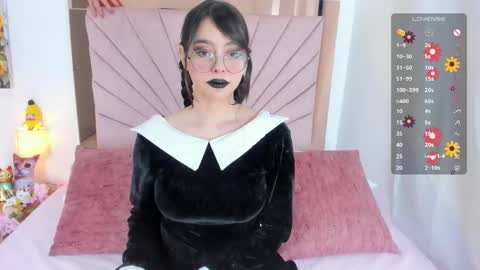 Snapshot of kasumi_jh chatting on 10-23-25, 04:34 Kasumi online show from 10-23-25, 04:34