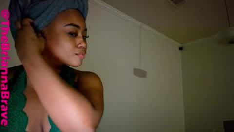 BriannaBrave online show from 12-23-25, 03:48