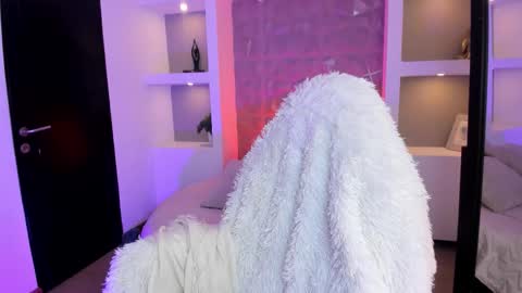 kat_blake online show from 12-05-25, 09:00