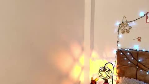 kat paradisse online show from 12-22-25, 12:13