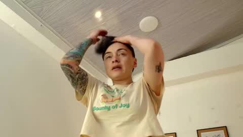 kat paradisse online show from 02-18-26, 11:50