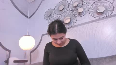 Snapshot of katalellastarr chatting on 10-11-25, 11:42 KatalellaStarr online show from 10-11-25, 11:42