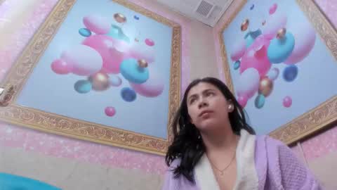 Snapshot of katalellastarr chatting on 10-17-25, 01:14 KatalellaStarr online show from 10-17-25, 01:14