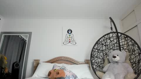 Snapshot of kataleyacandy chatting on 01-18-25, 09:55 Kataleya online show from 01-18-25, 09:55