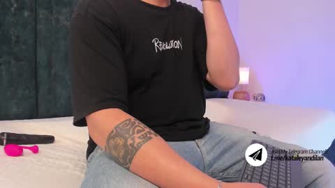 Kataleya  Liam online show from 03-04-25, 07:32