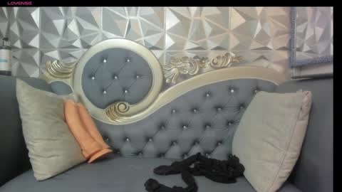 Snapshot of kataleyastiward chatting on 01-30-25, 12:48 KATA online show from 01-30-25, 12:48
