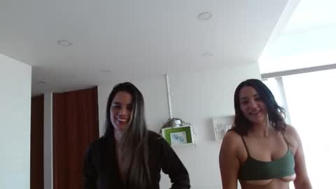 Katalina online show from 11-13-25, 04:28