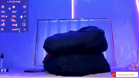Snapshot of katalinaparker chatting on 09-25-25, 02:43 KATA online show from 09-25-25, 02:43