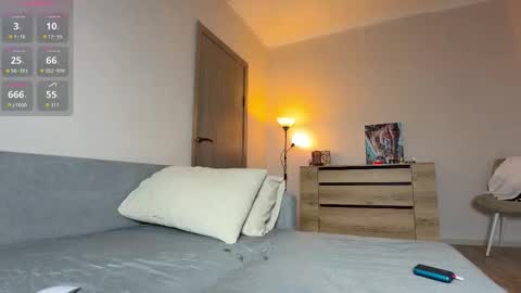 Kate online show from 12-18-25, 08:42