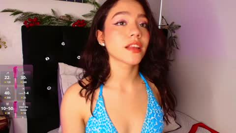 Snapshot of kate_crown chatting on 12-23-24, 01:56 Kate Crown online show from 12-23-24, 01:56