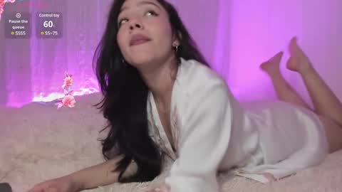 Snapshot of kate_crown chatting on 02-26-25, 09:48 Kate Crown online show from 02-26-25, 09:48