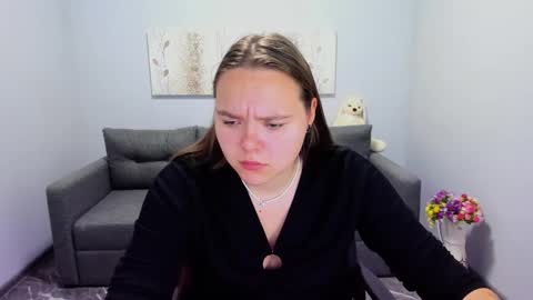 Snapshot of kate_kelly chatting on 11-17-25, 08:42 Kate online show from 11-17-25, 08:42