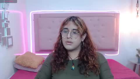 Snapshot of kate_pickman chatting on 12-30-24, 01:26 kate online show from 12-30-24, 01:26
