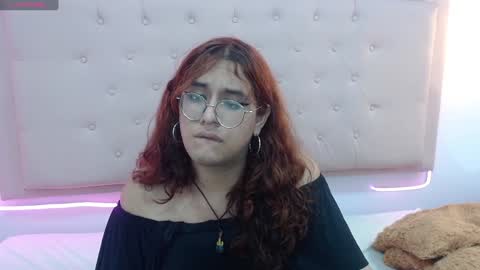 Snapshot of kate_pickman chatting on 01-08-25, 06:31 kate online show from 01-08-25, 06:31