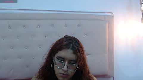 Snapshot of kate_pickman chatting on 01-10-25, 05:58 kate online show from 01-10-25, 05:58