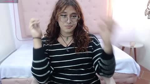 Snapshot of kate_pickman chatting on 01-21-25, 02:54 kate online show from 01-21-25, 02:54