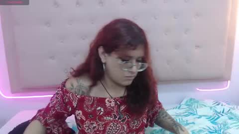 Snapshot of kate_pickman chatting on 02-13-25, 09:20 kate online show from 02-13-25, 09:20
